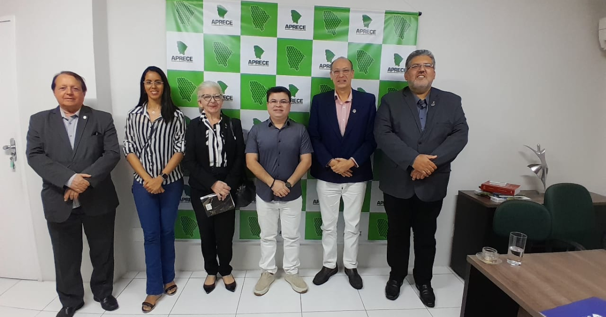 AADECE lança projeto de premiação para gestores municipais reeleitos com boas práticas de governança pública